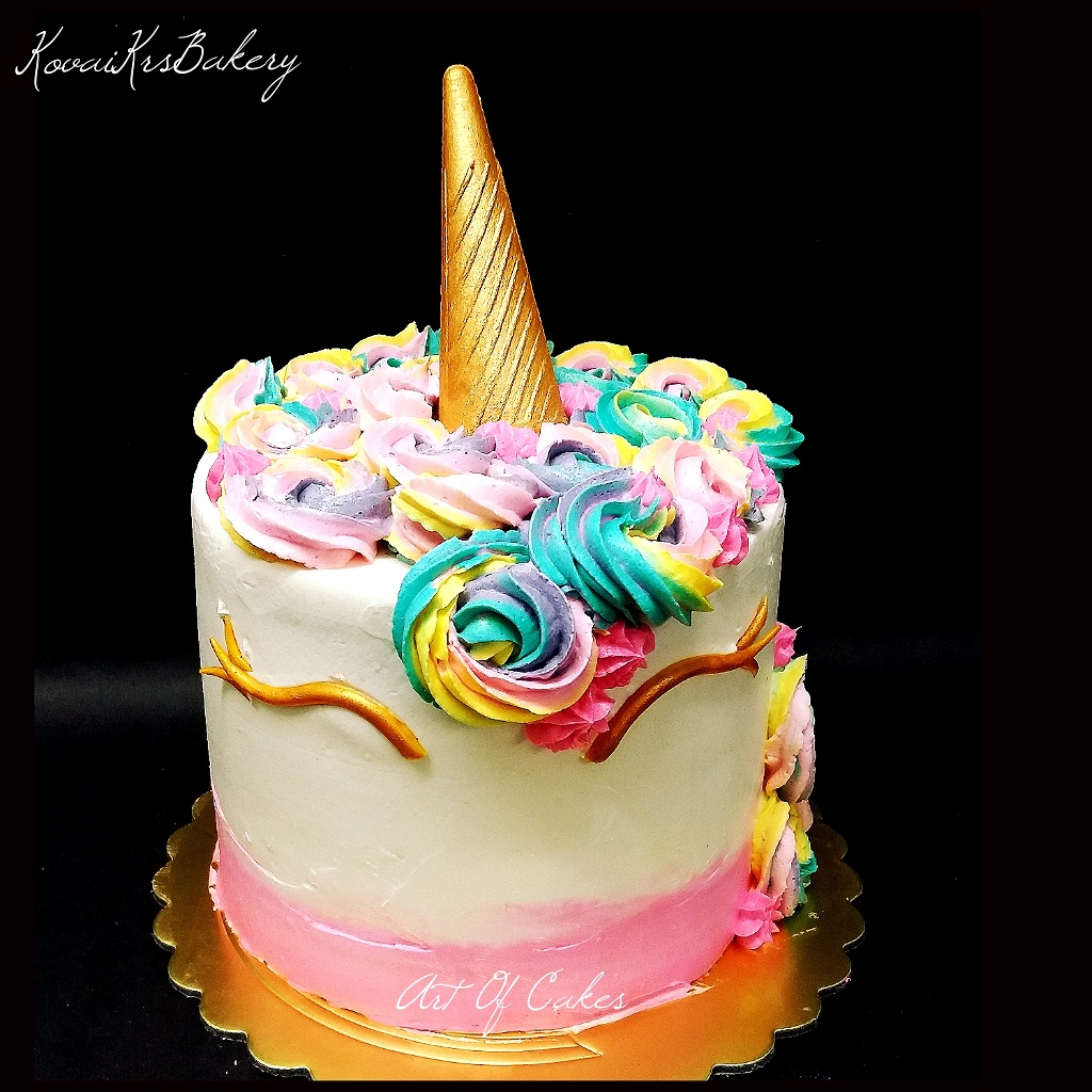 Carrom Cake - Decorated Cake by Anu - CakesDecor